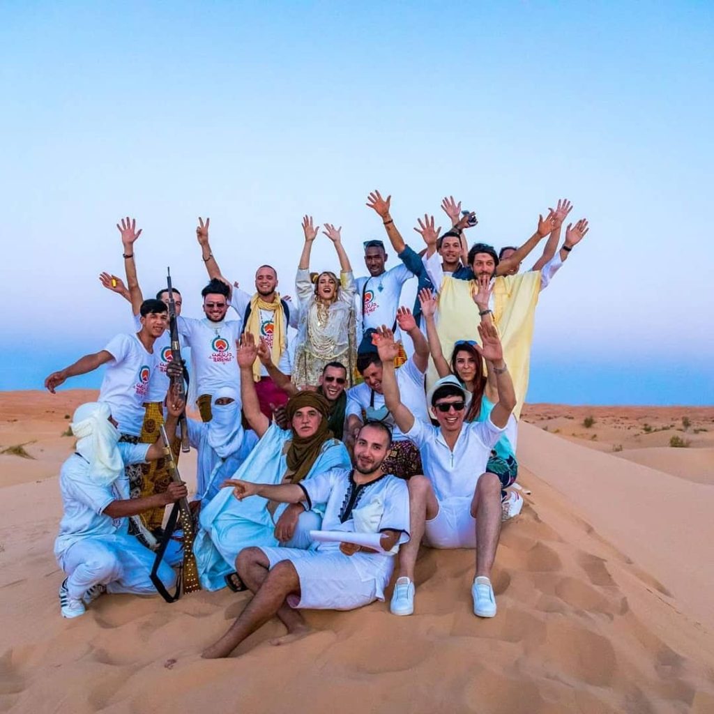 Le Sahara Méconnu de l’Algérie : Un Monde d’Aventures Durables à Découvrir | The Switchers