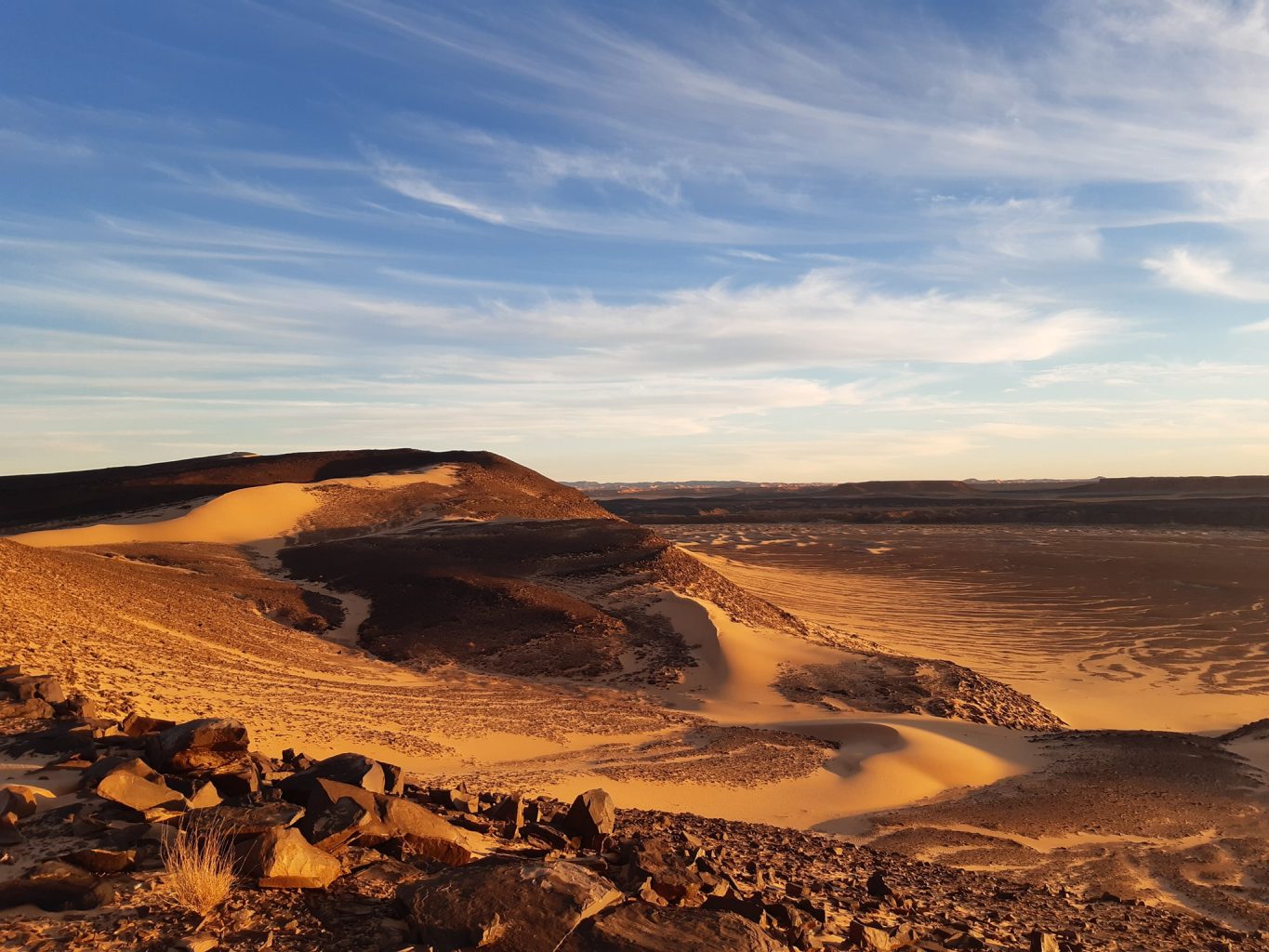 Algeria’s Untapped Sahara: Unveiling a World of Sustainable Adventures | The Switchers