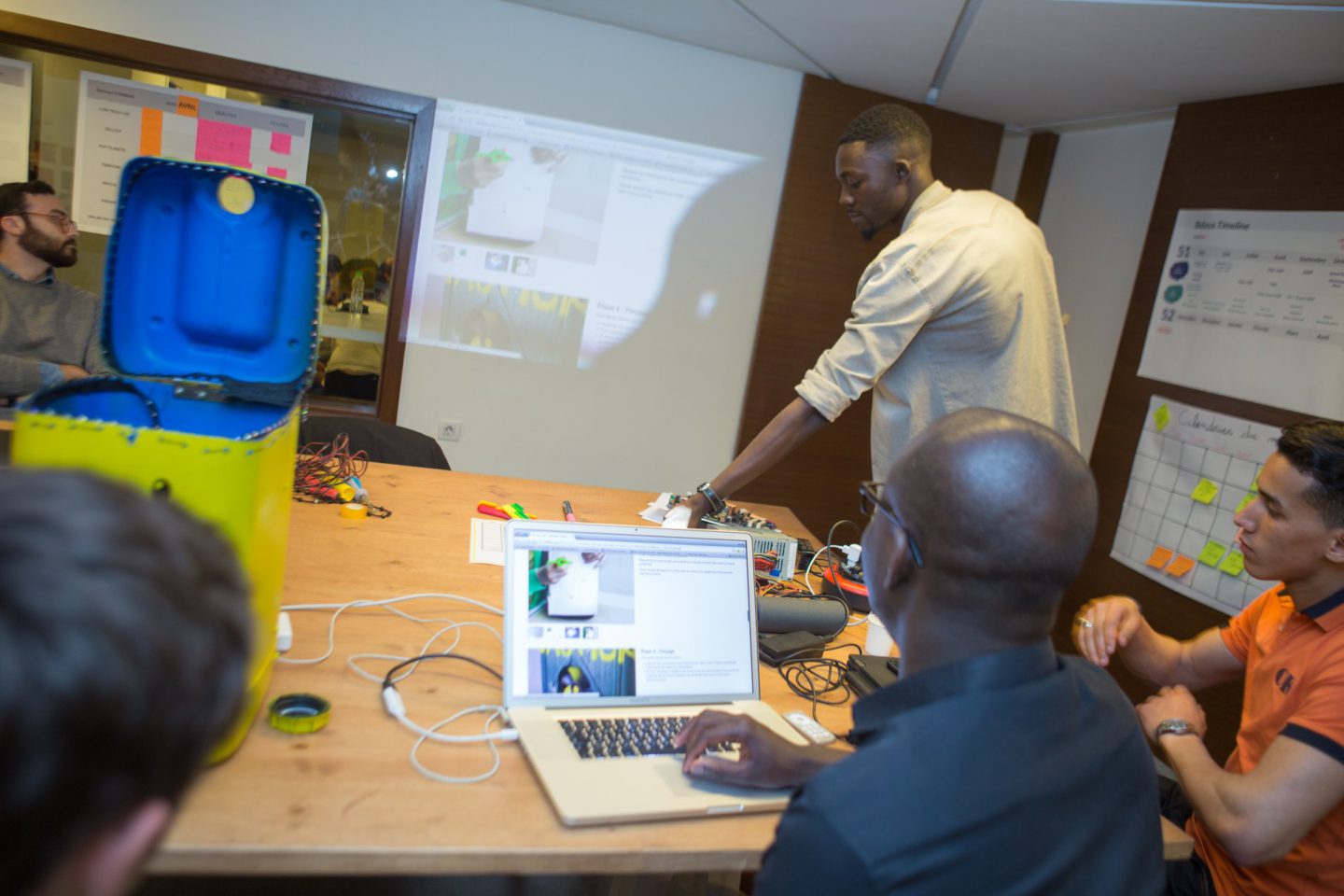 Cette startup technologique utilise vos vieux Mac pour aider à combler le fossé digital en Afrique | The Switchers