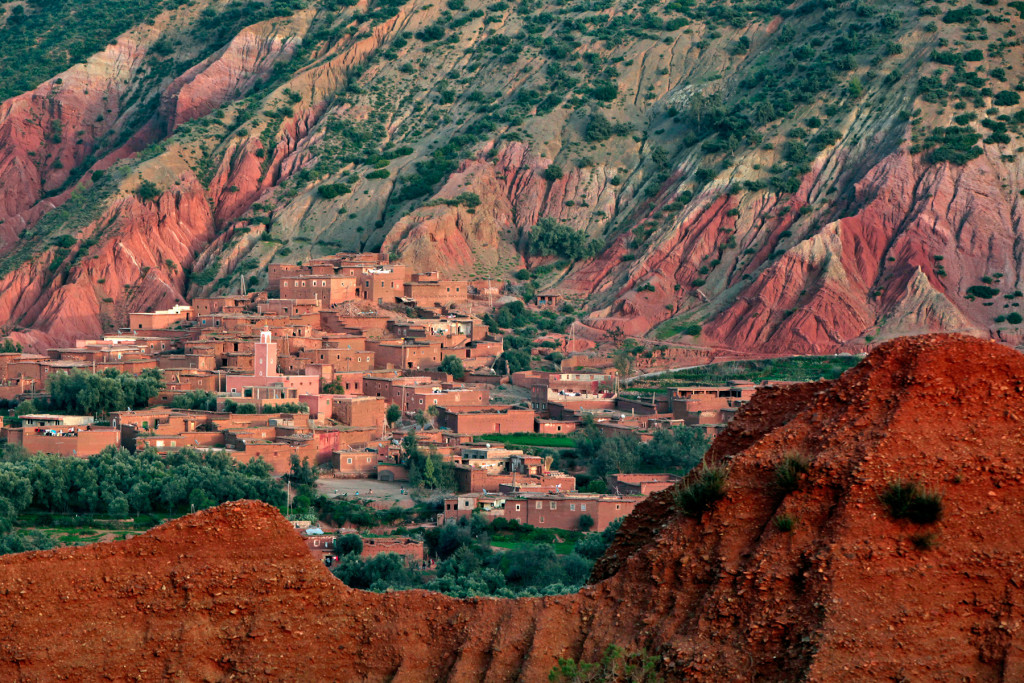 Beyond Mass Tourism: Adopting a Greener, More Ethical Way to Travel | The Switchers