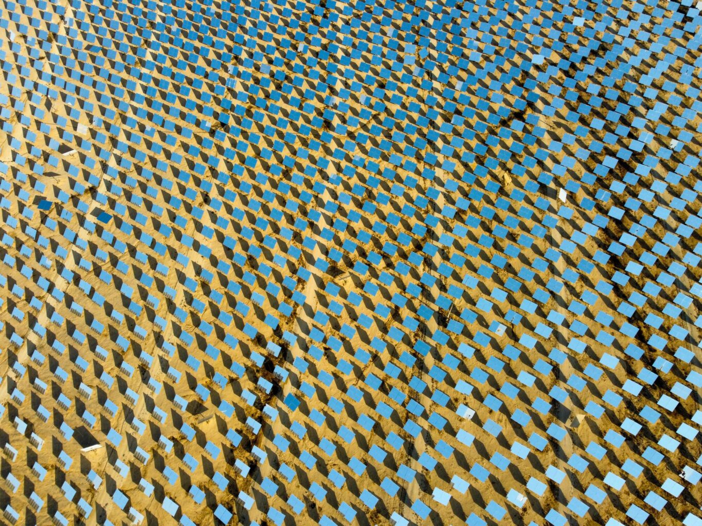 Green Power, Green Molecules: How MENA’s Heavy Industry Is Rewiring for a Carbon-Priced Europe | The Switchers